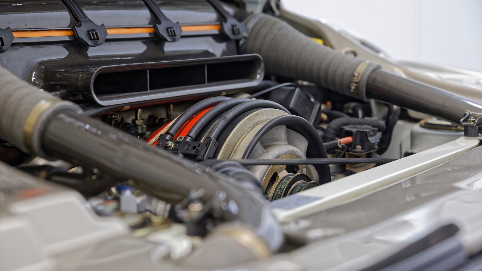 Nick Heidfeld’s Porsche 959 S Looks Better Than New After An Ultimate Overhaul