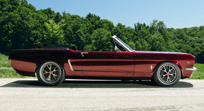 Ringbrothers’ 1964 Ford Mustang Restomod Is A One-Off Roofless Masterpiece