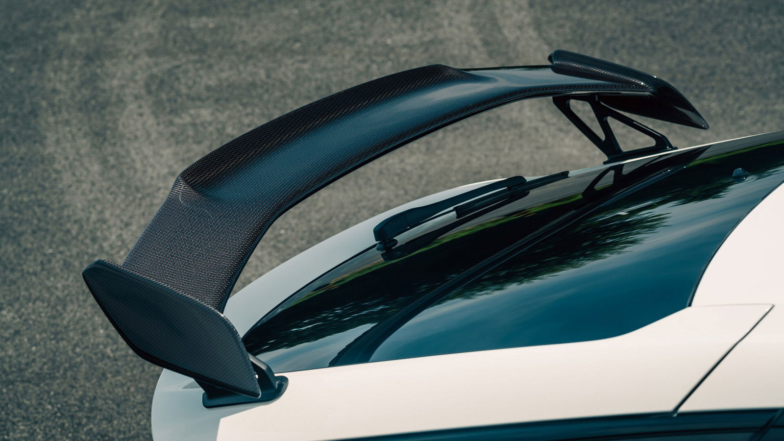 You Can Add A Carbon Wing To Your Honda Civic Type R