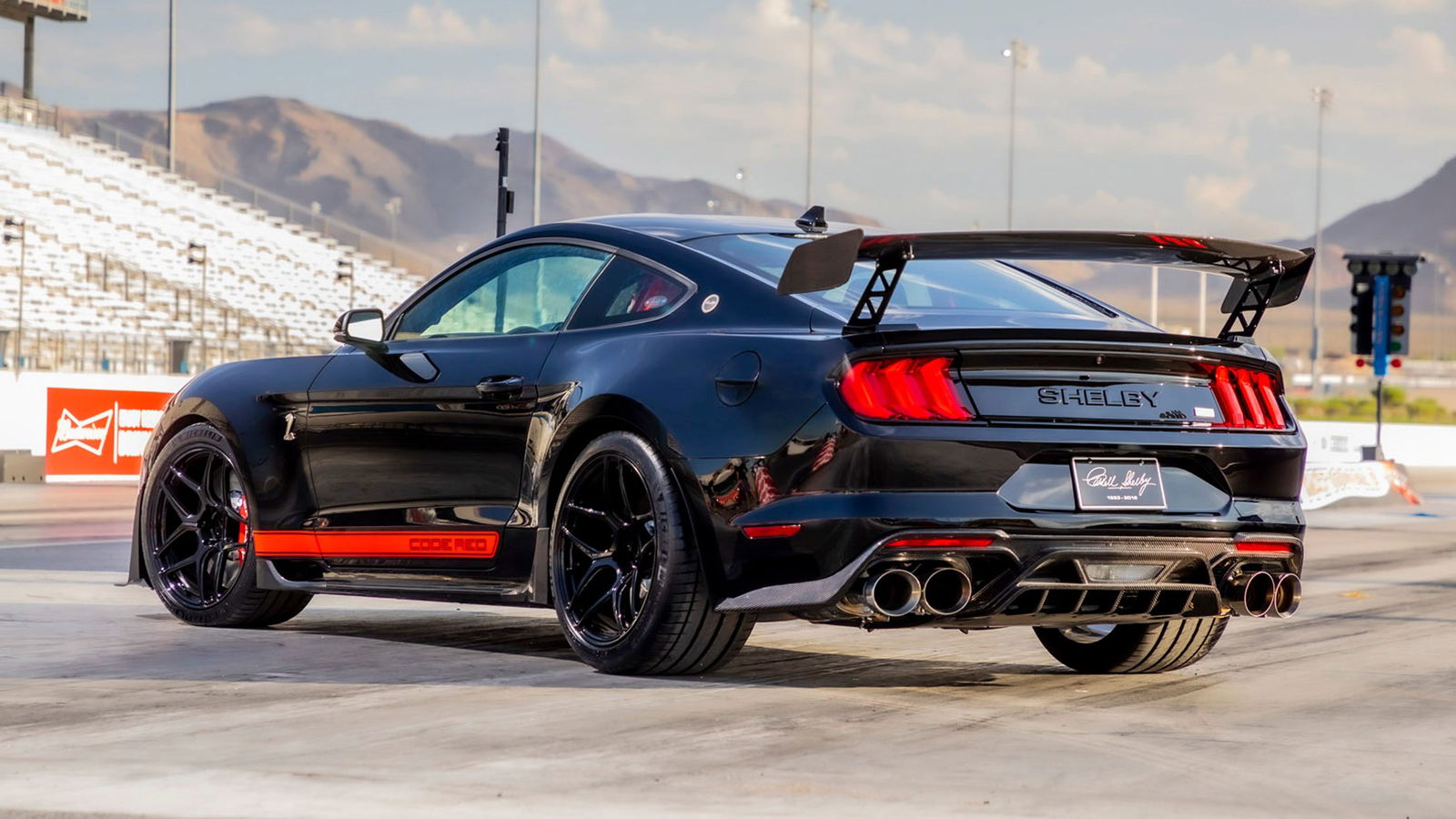 Shelby GT500 ‘Code Red’ Costs Over $200,000 – Car Not Included