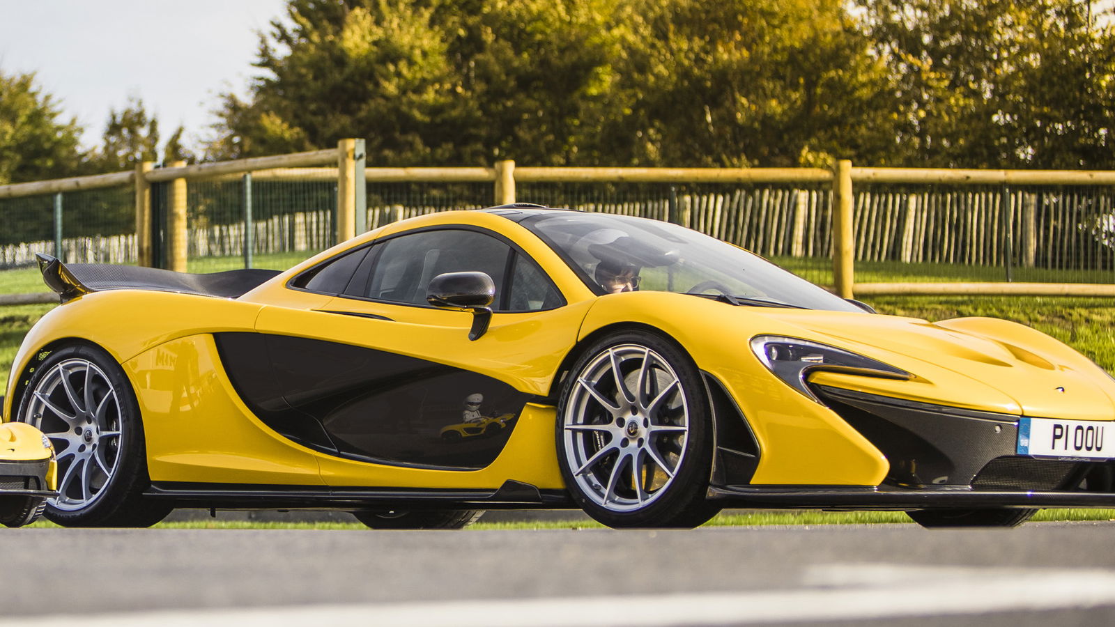 McLaren P1 Destroyed By Hurricane Ian One Week After Owner Bought It