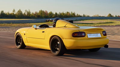 This Single-Seater Mazda MX-5 NA Speedster Could Be Peak Miata