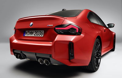 New BMW M2 Is Boxy, Powerful And Comes With A Manual (Kind Of)