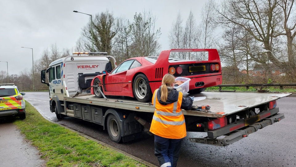 Ferrari F40 Seized From Driver With No Insurance