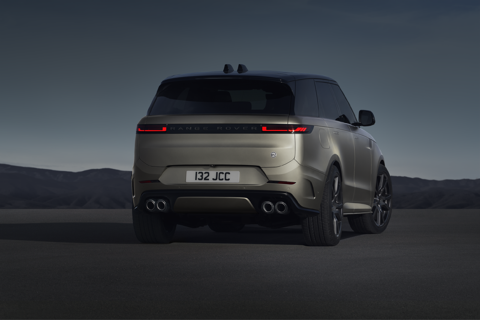 2024 Range Rover Sport SV Gets 626hp And 180mph Top Speed