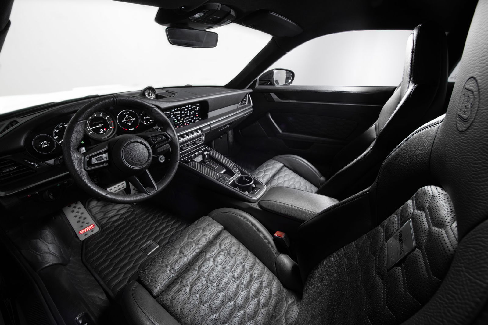The Brabus 900 Rocket R Is A 1000Nm, Wide-Arched Porsche 911 Turbo S