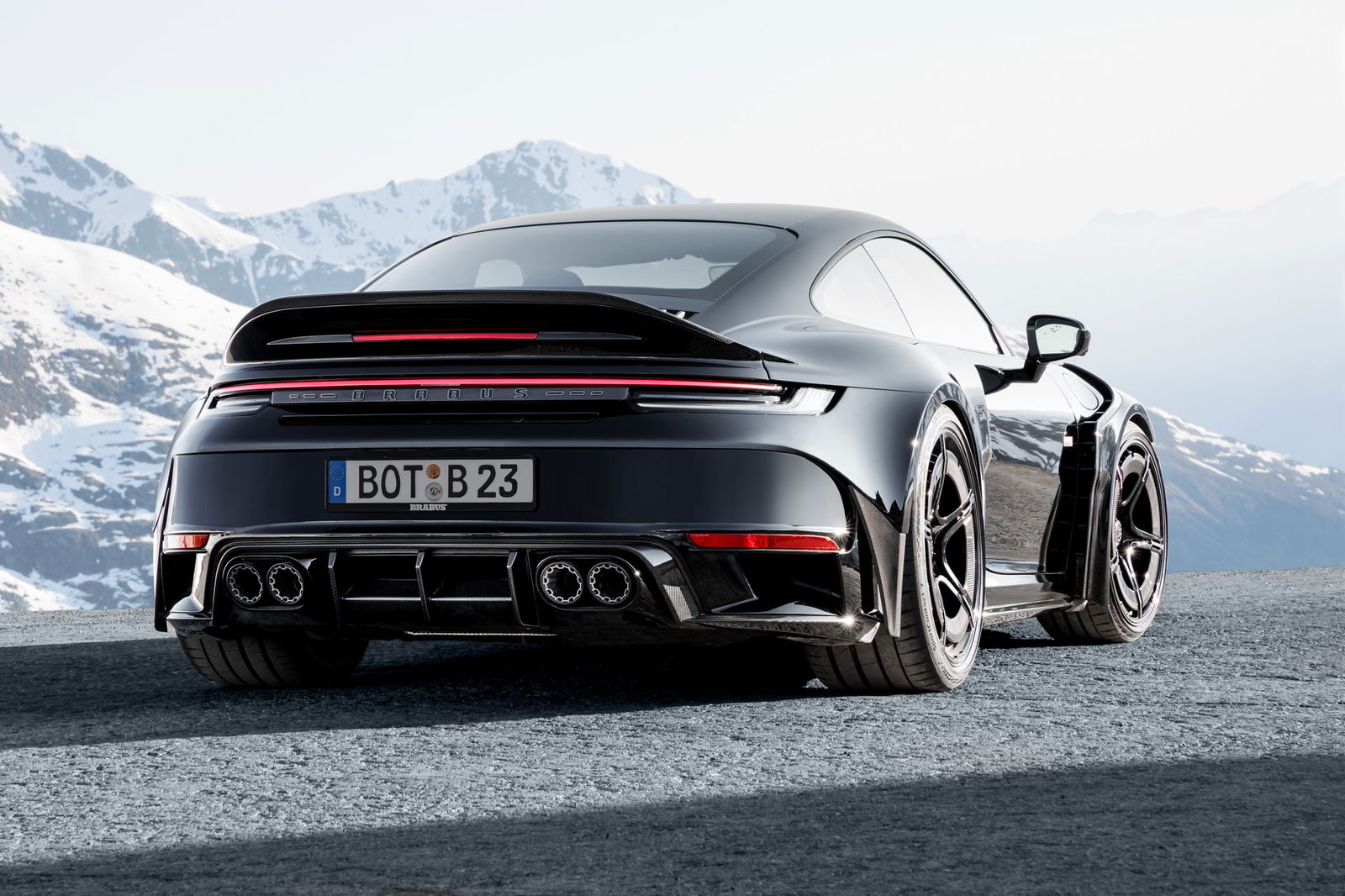 The Brabus 900 Rocket R Is A 1000Nm, Wide-Arched Porsche 911 Turbo S