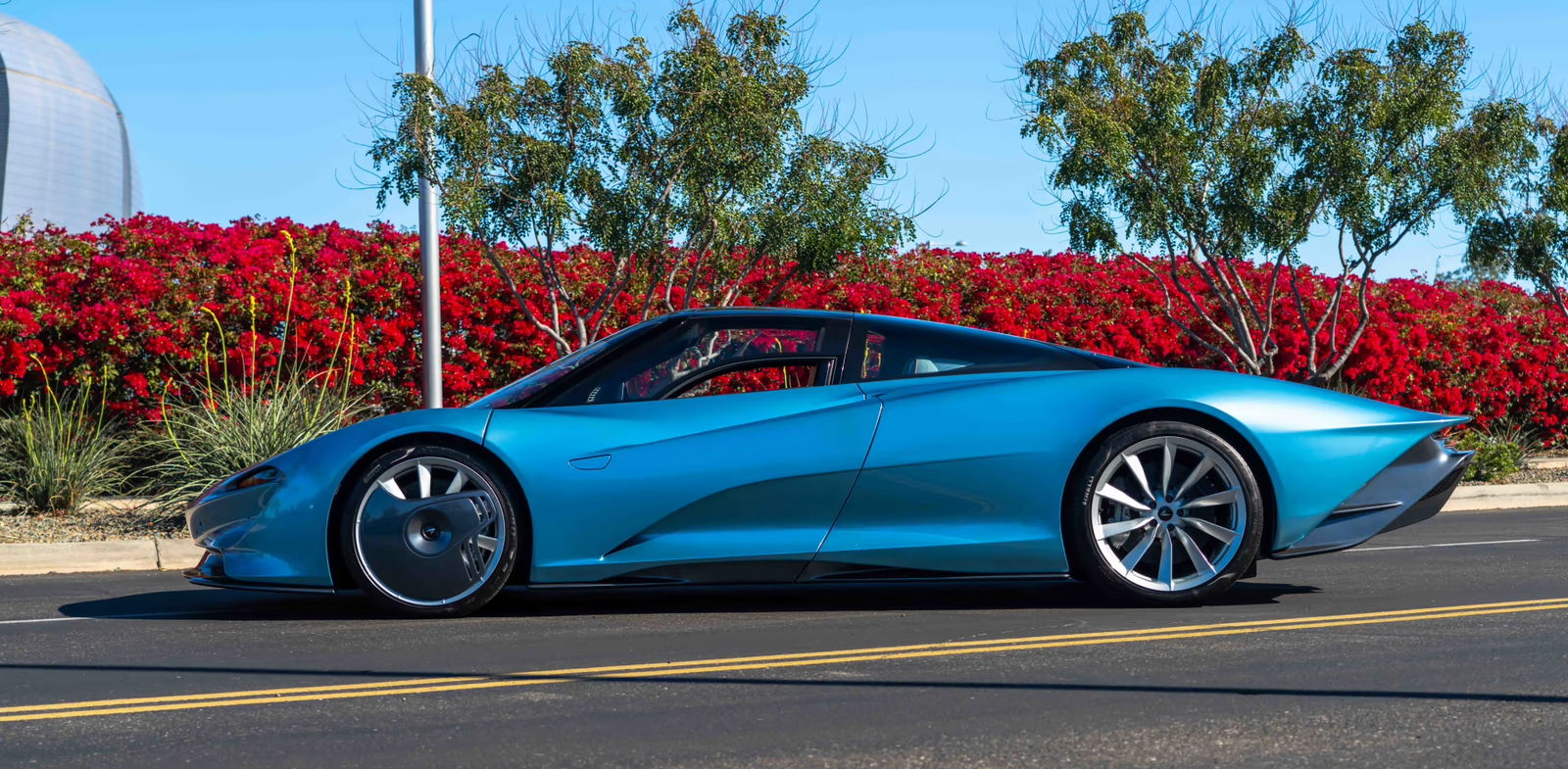 There Are TWO McLaren Speedtails Up For Auction At The Same Car Event